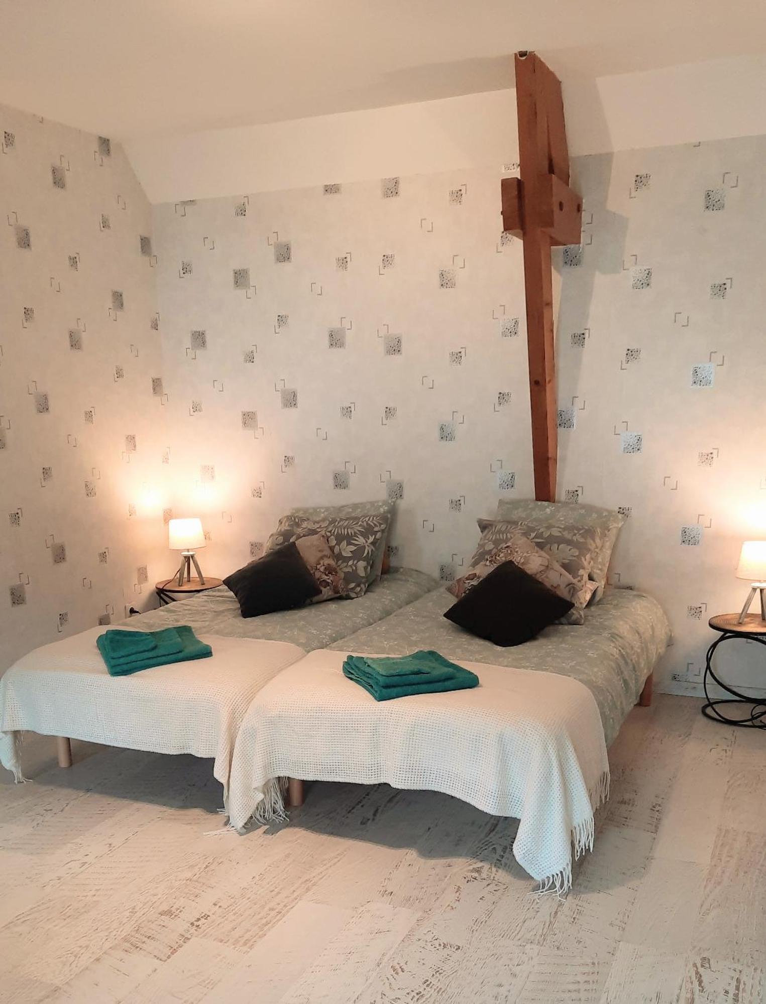 Le Gite De La Menuiserie Maisoncelles-la-Jourdan ภายนอก รูปภาพ